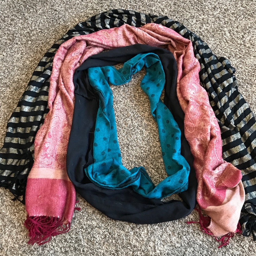 Scarf bundle. Infinity and regular.